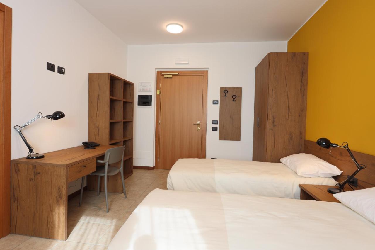 Corte Milano Rozzano Exterior photo