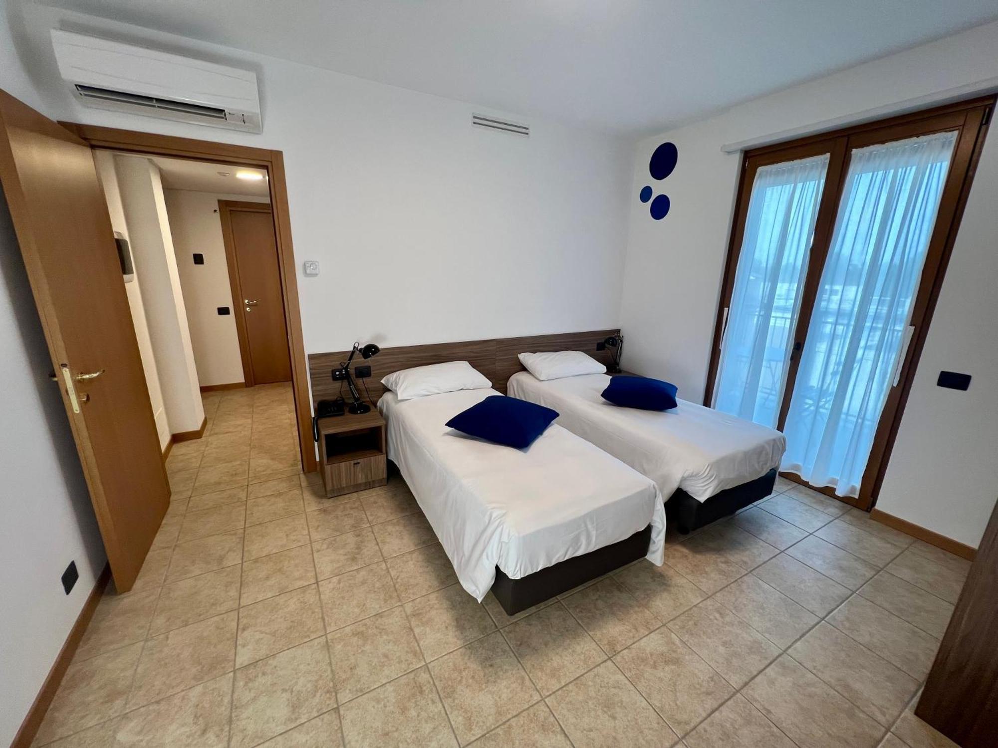 Corte Milano Rozzano Exterior photo